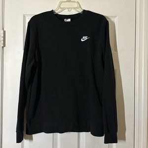 Nike women’s crew neck sweatshirt